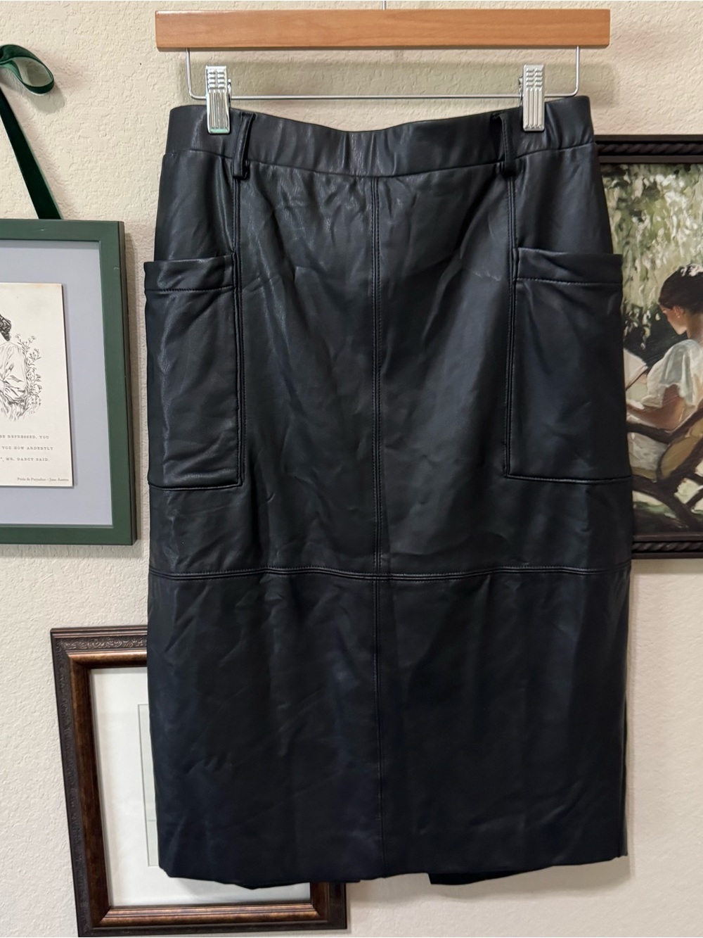 EXPRESS | Black Faux Leather Pencil Skirt Size 6 NWT